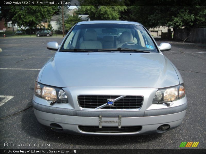 Silver Metallic / Taupe 2002 Volvo S60 2.4