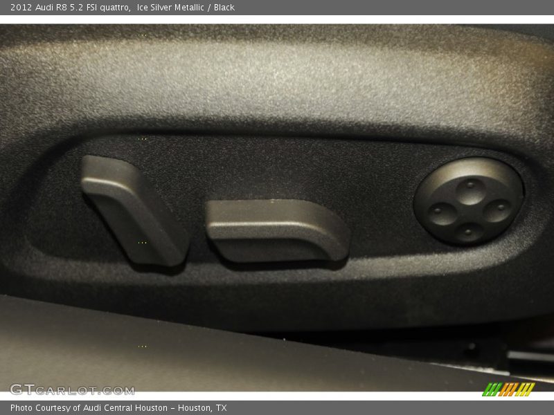 Ice Silver Metallic / Black 2012 Audi R8 5.2 FSI quattro