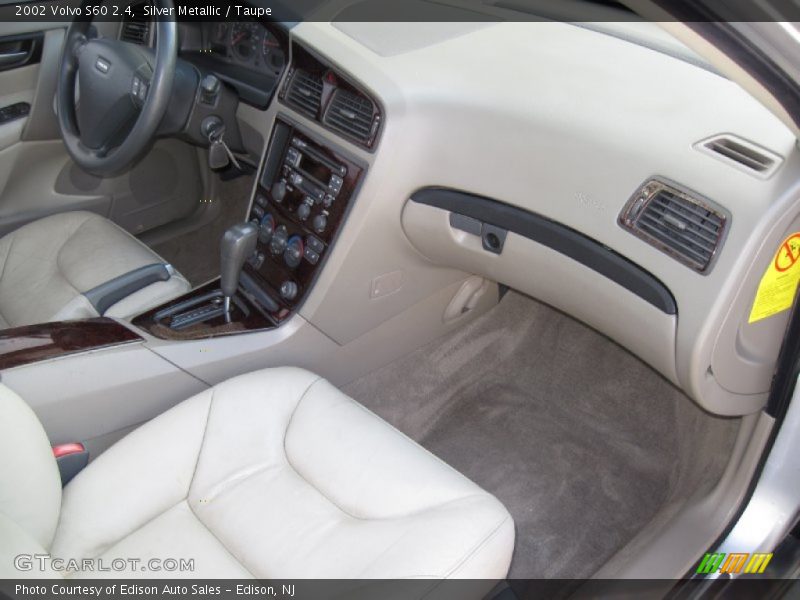 Silver Metallic / Taupe 2002 Volvo S60 2.4