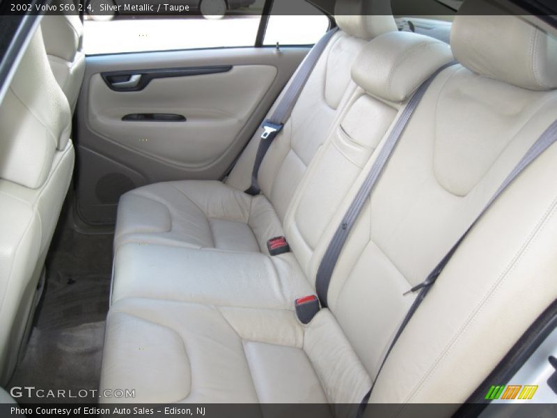Silver Metallic / Taupe 2002 Volvo S60 2.4