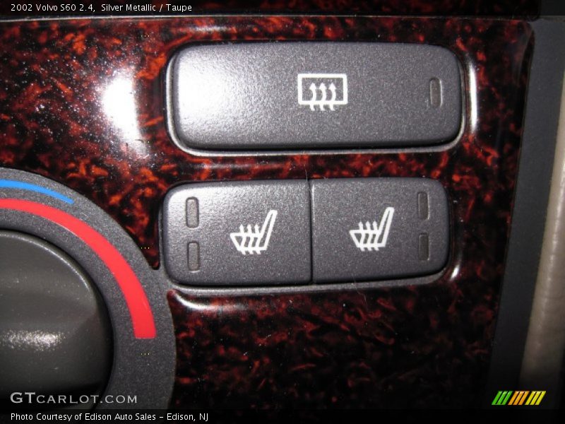 Silver Metallic / Taupe 2002 Volvo S60 2.4