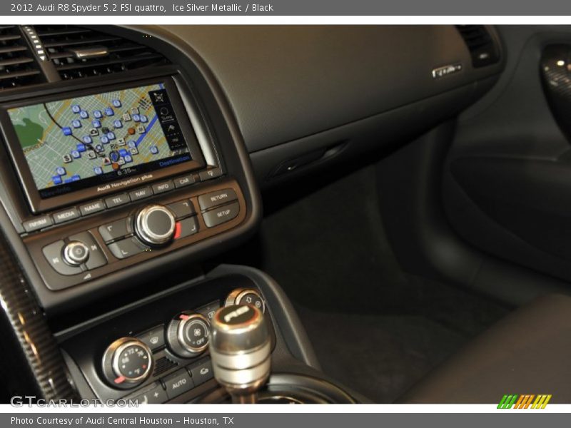 Ice Silver Metallic / Black 2012 Audi R8 Spyder 5.2 FSI quattro