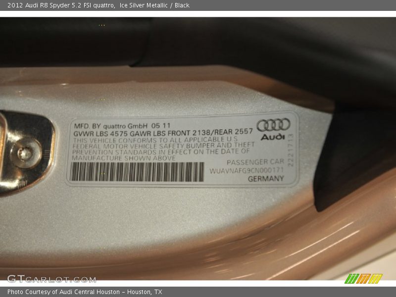 Info Tag of 2012 R8 Spyder 5.2 FSI quattro