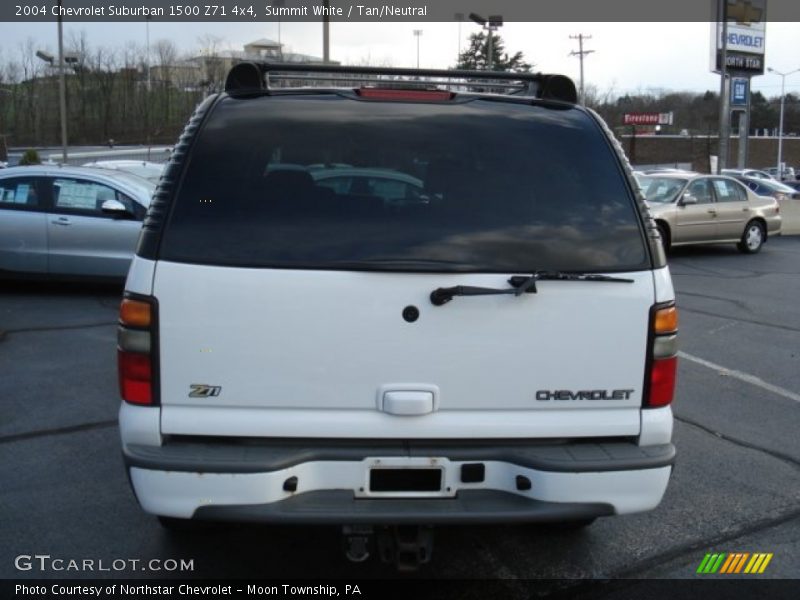 Summit White / Tan/Neutral 2004 Chevrolet Suburban 1500 Z71 4x4