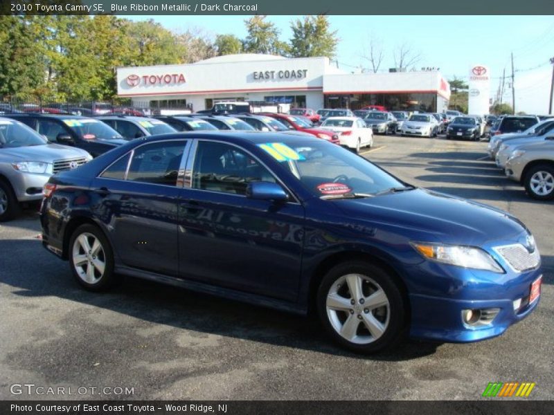 Blue Ribbon Metallic / Dark Charcoal 2010 Toyota Camry SE