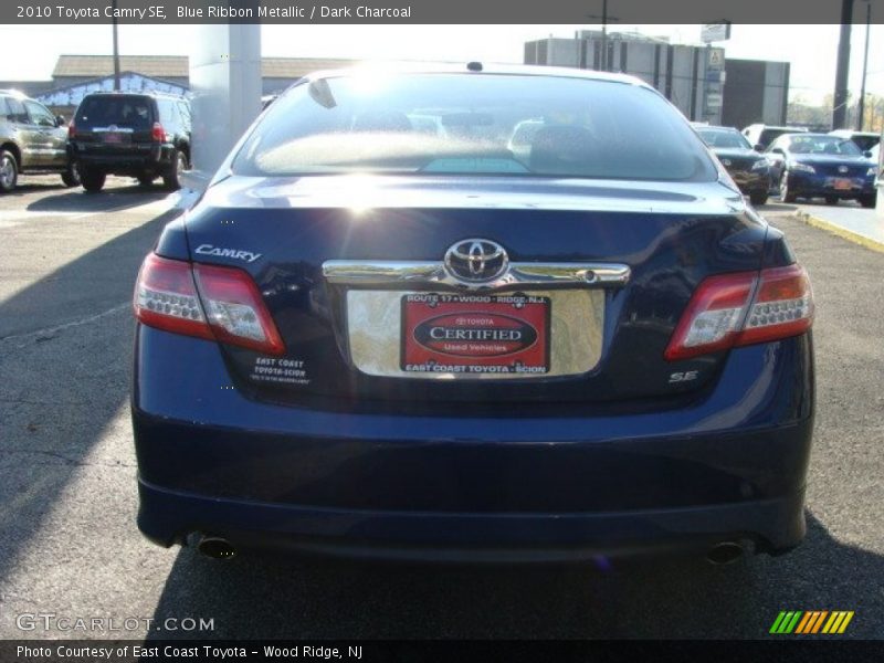 Blue Ribbon Metallic / Dark Charcoal 2010 Toyota Camry SE