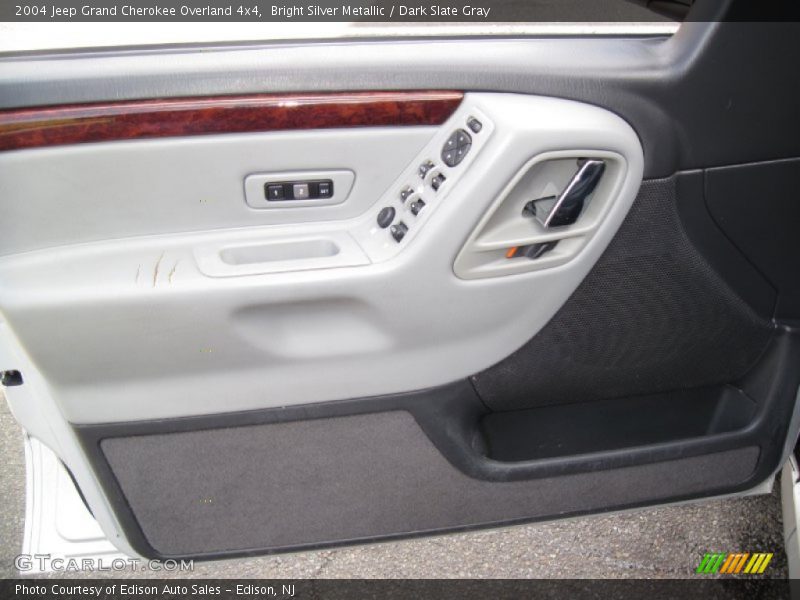Bright Silver Metallic / Dark Slate Gray 2004 Jeep Grand Cherokee Overland 4x4