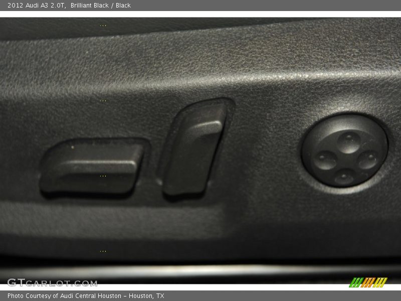 Brilliant Black / Black 2012 Audi A3 2.0T