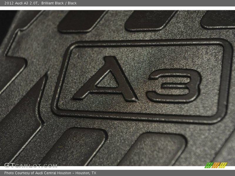 Brilliant Black / Black 2012 Audi A3 2.0T
