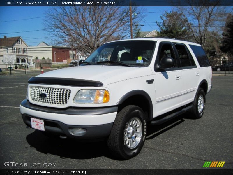 Oxford White / Medium Graphite 2002 Ford Expedition XLT 4x4