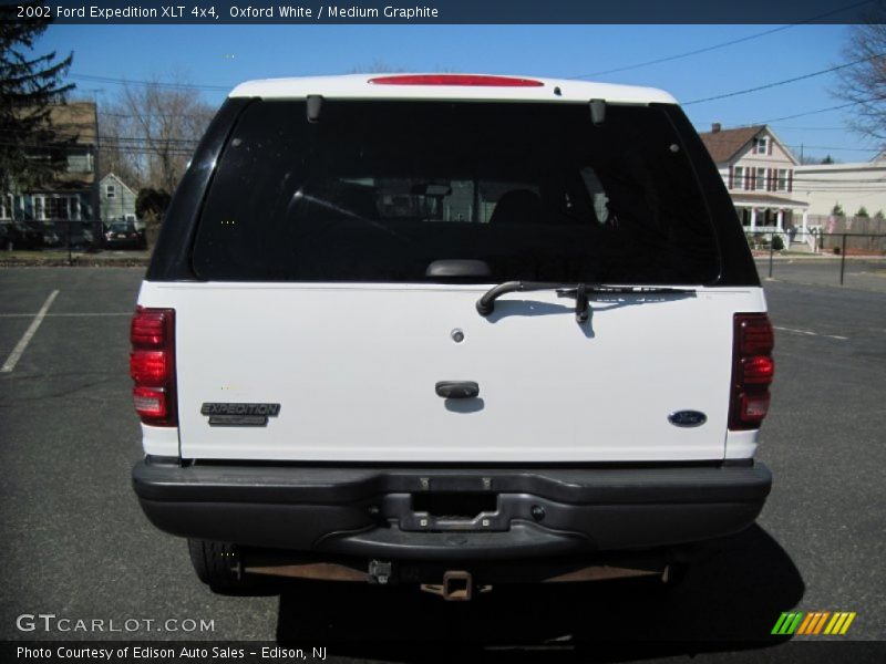 Oxford White / Medium Graphite 2002 Ford Expedition XLT 4x4