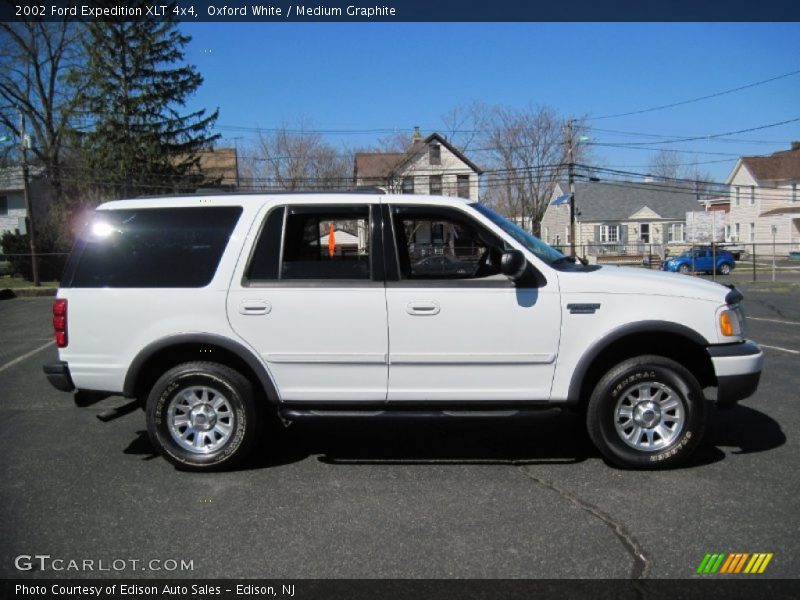 Oxford White / Medium Graphite 2002 Ford Expedition XLT 4x4