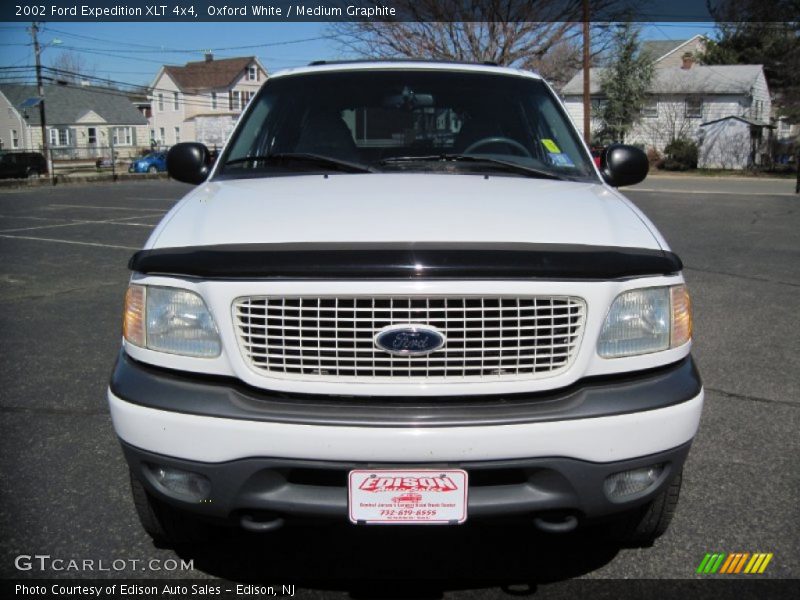 Oxford White / Medium Graphite 2002 Ford Expedition XLT 4x4