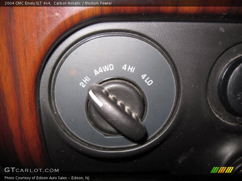 Carbon Metallic / Medium Pewter 2004 GMC Envoy SLT 4x4