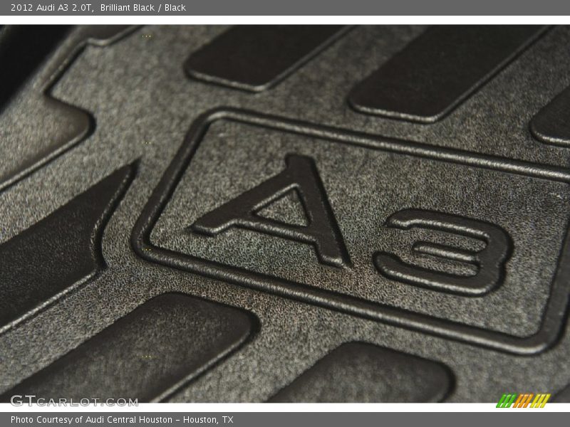 Brilliant Black / Black 2012 Audi A3 2.0T