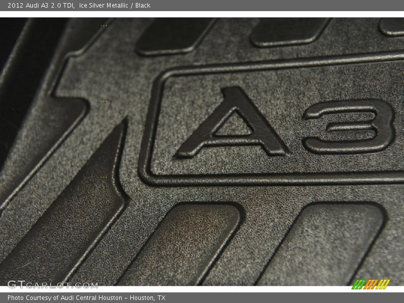 Ice Silver Metallic / Black 2012 Audi A3 2.0 TDI