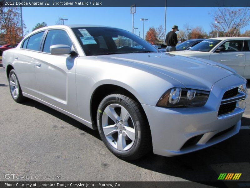 Bright Silver Metallic / Black 2012 Dodge Charger SE