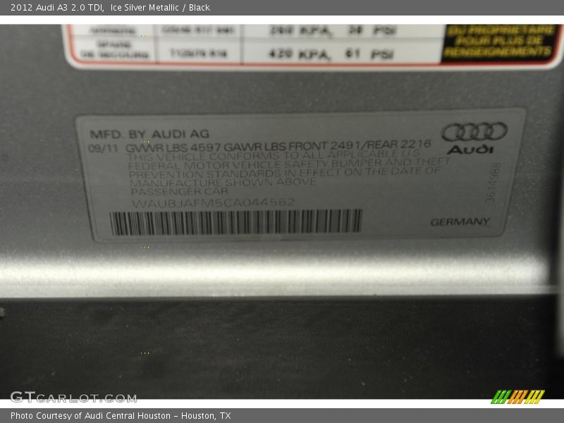 Ice Silver Metallic / Black 2012 Audi A3 2.0 TDI