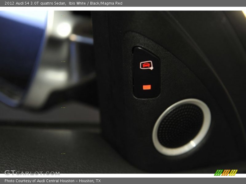 Ibis White / Black/Magma Red 2012 Audi S4 3.0T quattro Sedan