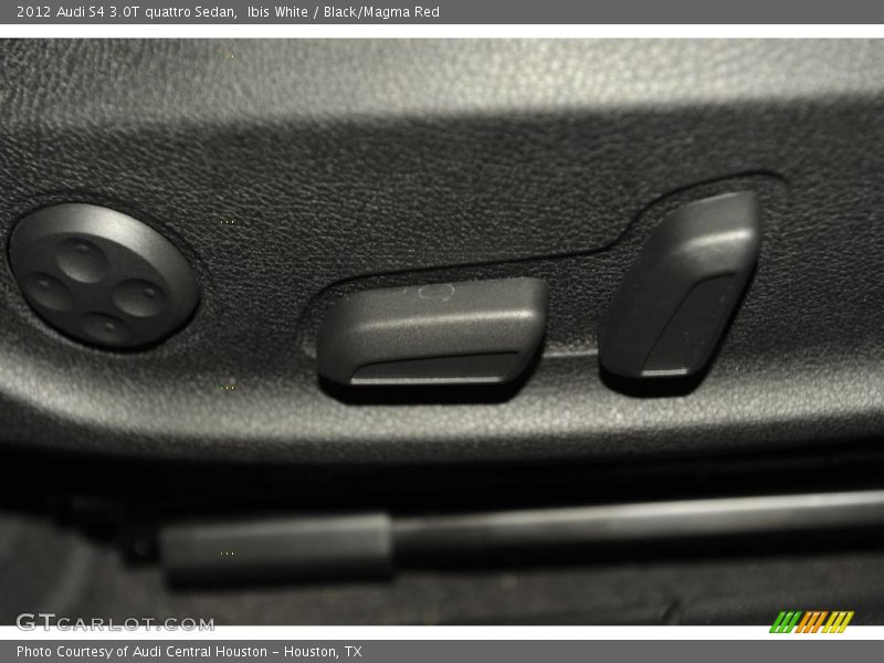 Ibis White / Black/Magma Red 2012 Audi S4 3.0T quattro Sedan