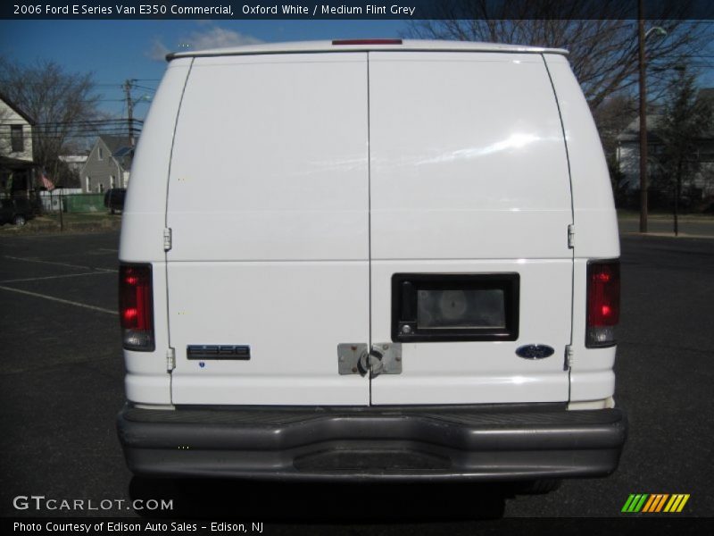 Oxford White / Medium Flint Grey 2006 Ford E Series Van E350 Commercial
