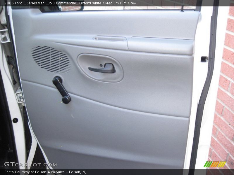 Oxford White / Medium Flint Grey 2006 Ford E Series Van E350 Commercial