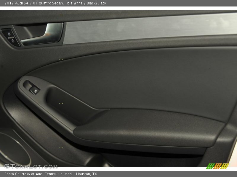 Ibis White / Black/Black 2012 Audi S4 3.0T quattro Sedan