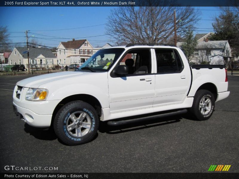 Oxford White / Medium Dark Flint 2005 Ford Explorer Sport Trac XLT 4x4