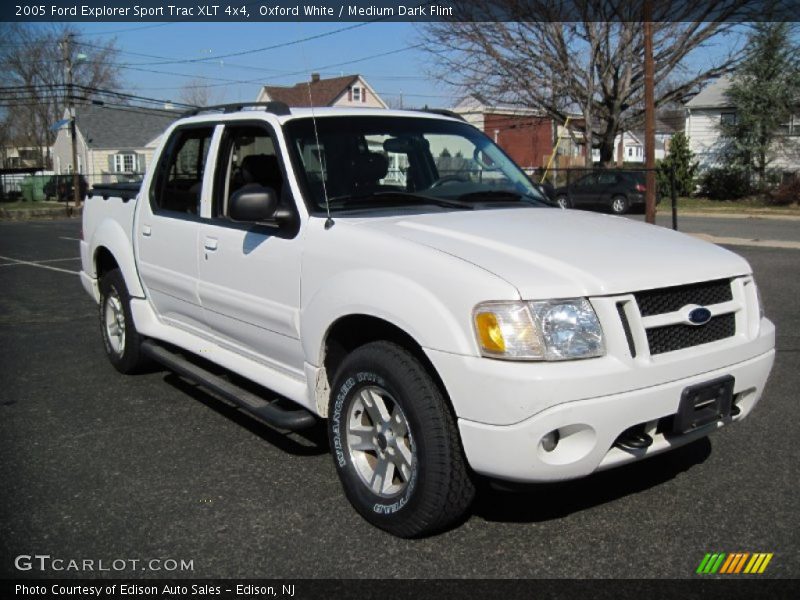 Oxford White / Medium Dark Flint 2005 Ford Explorer Sport Trac XLT 4x4