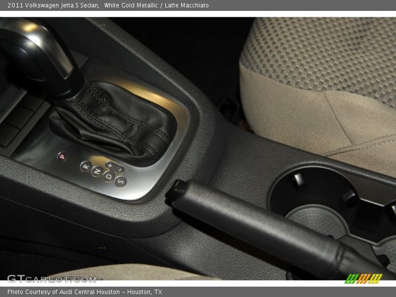 White Gold Metallic / Latte Macchiato 2011 Volkswagen Jetta S Sedan