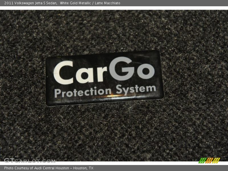 White Gold Metallic / Latte Macchiato 2011 Volkswagen Jetta S Sedan