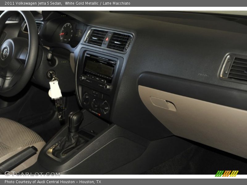 White Gold Metallic / Latte Macchiato 2011 Volkswagen Jetta S Sedan