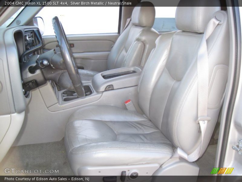  2004 Yukon XL 1500 SLT 4x4 Neutral/Shale Interior