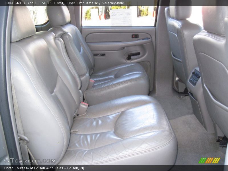 Silver Birch Metallic / Neutral/Shale 2004 GMC Yukon XL 1500 SLT 4x4
