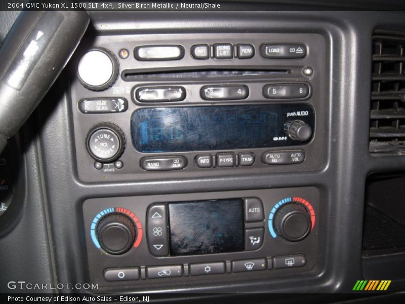 Silver Birch Metallic / Neutral/Shale 2004 GMC Yukon XL 1500 SLT 4x4