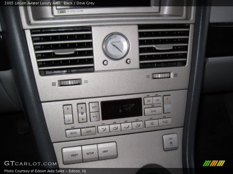 Black / Dove Grey 2005 Lincoln Aviator Luxury AWD