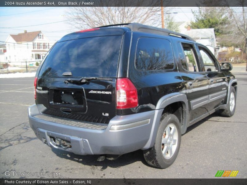 Onyx Black / Pewter 2004 Isuzu Ascender S 4x4