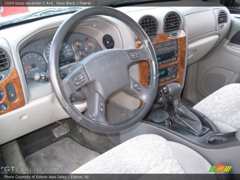 Onyx Black / Pewter 2004 Isuzu Ascender S 4x4