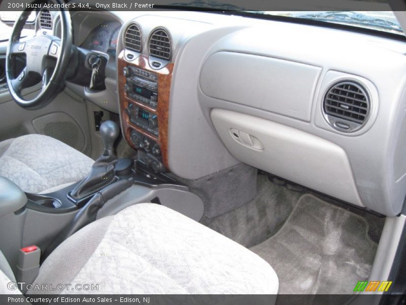 Onyx Black / Pewter 2004 Isuzu Ascender S 4x4