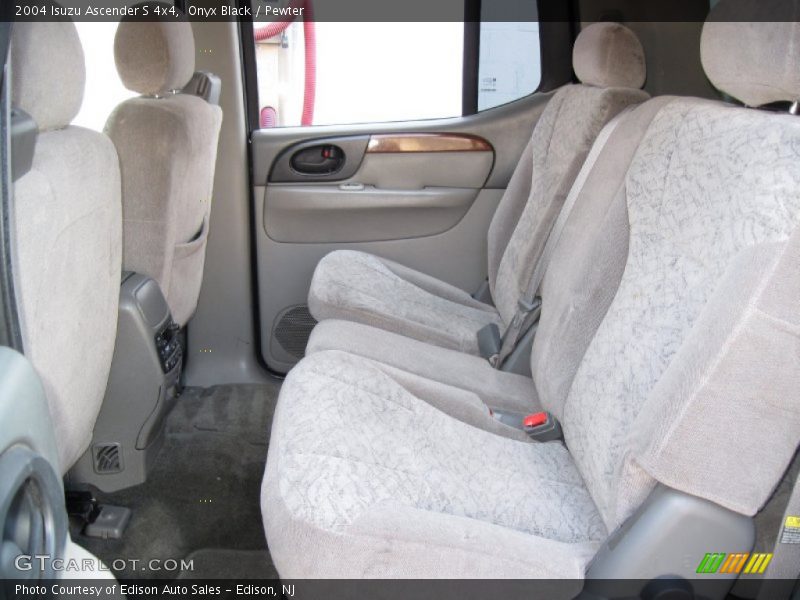 Onyx Black / Pewter 2004 Isuzu Ascender S 4x4