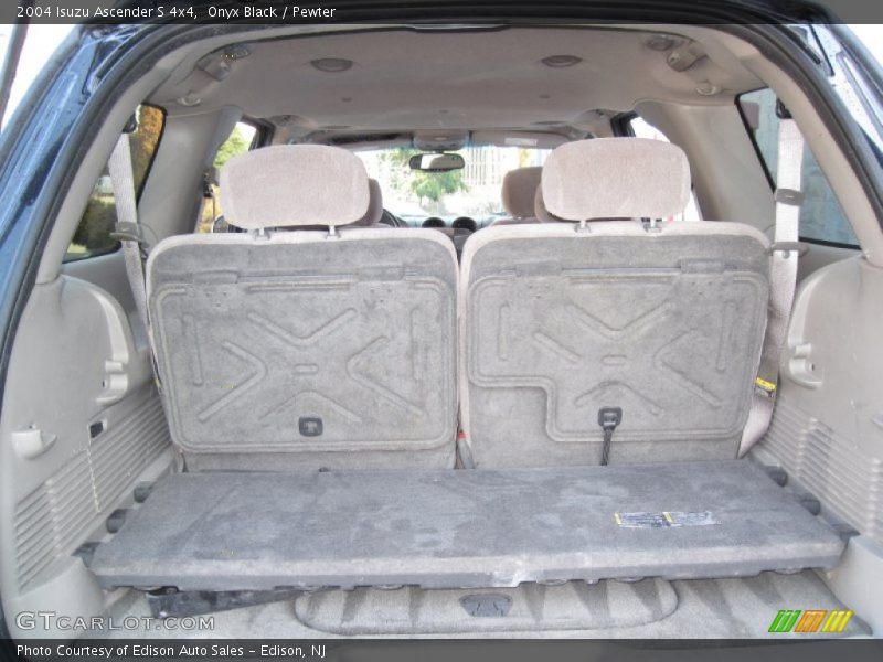 Onyx Black / Pewter 2004 Isuzu Ascender S 4x4