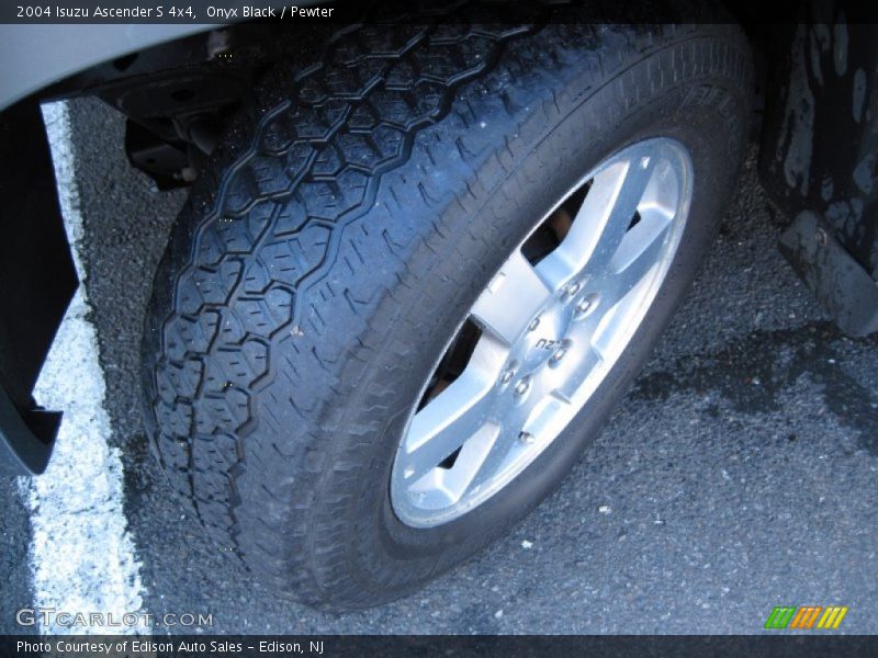 Onyx Black / Pewter 2004 Isuzu Ascender S 4x4