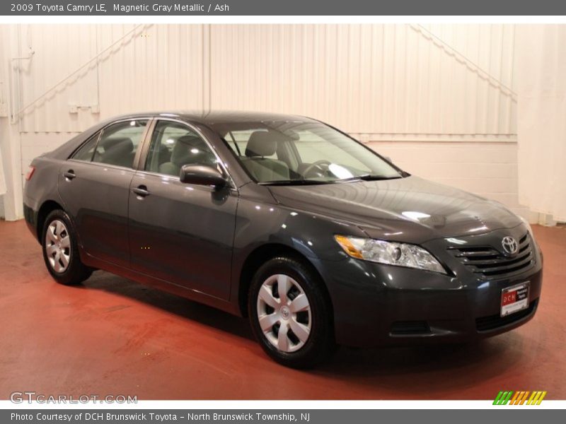 Magnetic Gray Metallic / Ash 2009 Toyota Camry LE