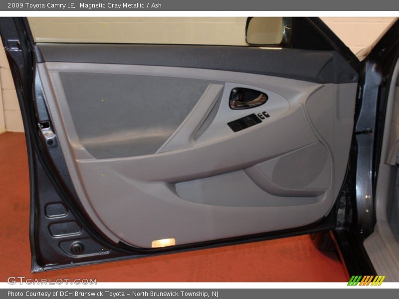 Magnetic Gray Metallic / Ash 2009 Toyota Camry LE