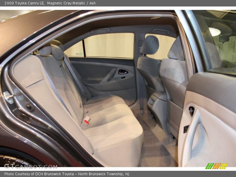 Magnetic Gray Metallic / Ash 2009 Toyota Camry LE