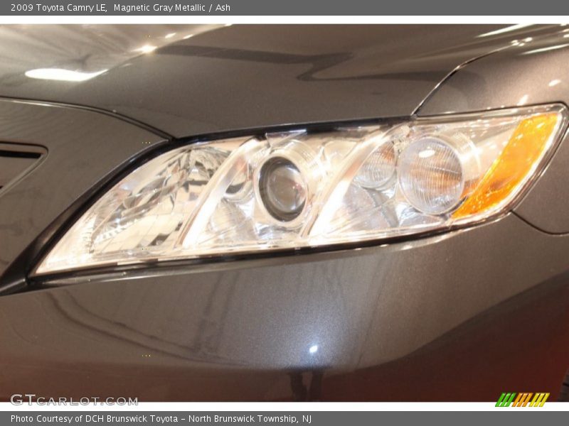 Magnetic Gray Metallic / Ash 2009 Toyota Camry LE