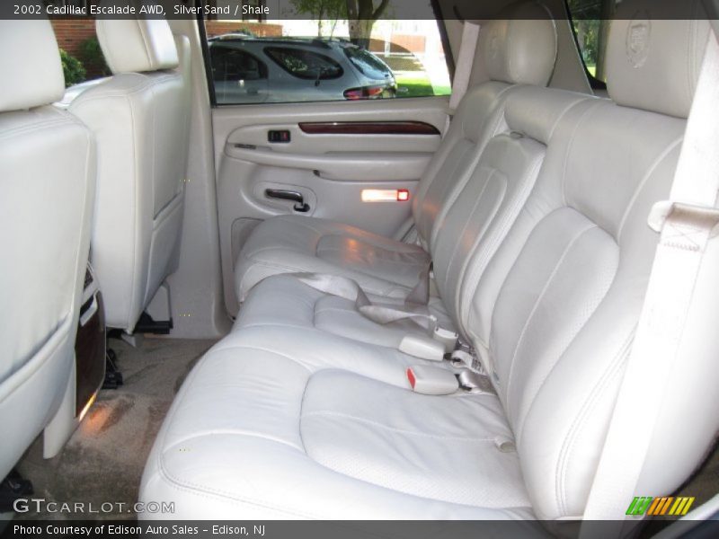 Silver Sand / Shale 2002 Cadillac Escalade AWD