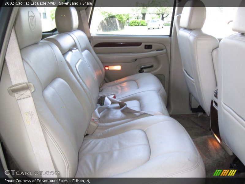 Silver Sand / Shale 2002 Cadillac Escalade AWD