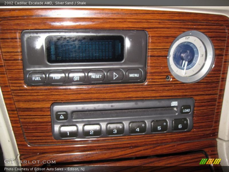 Silver Sand / Shale 2002 Cadillac Escalade AWD