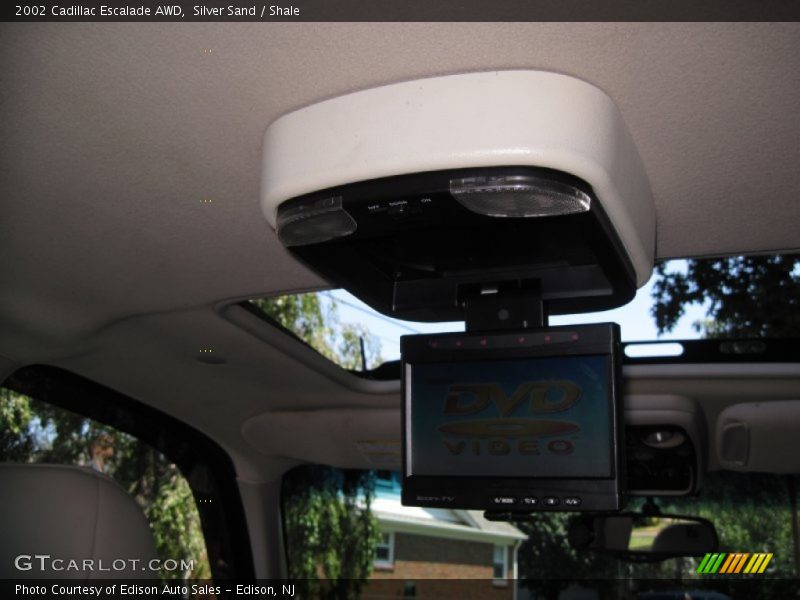 Silver Sand / Shale 2002 Cadillac Escalade AWD